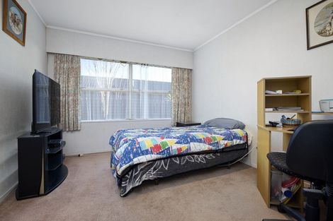 Photo of property in 27 Rushgreen Avenue, Pahurehure, Papakura, 2113