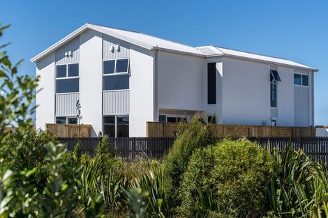 Photo of property in 9 Perehia Place, Papamoa, 3118