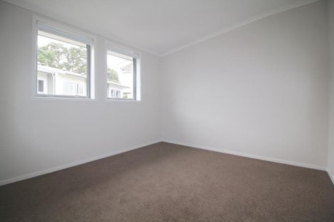 Photo of property in 15/13 Kaihu Street, Northcote, Auckland, 0627