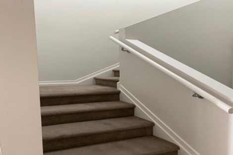 Photo of property in 9 Riroriro Close, Papakura, 2110