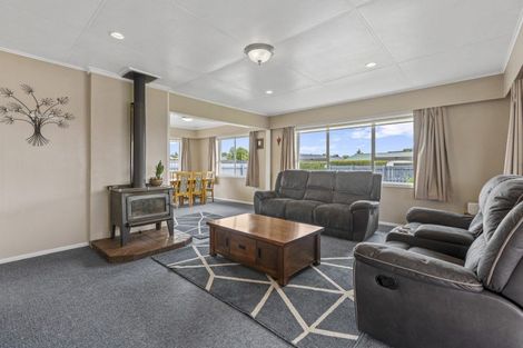 Photo of property in 31 Miro Street, Inglewood, 4330