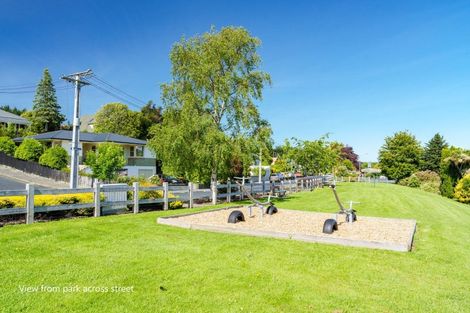 Photo of property in 10 Shand Street, Green Island, Dunedin, 9018