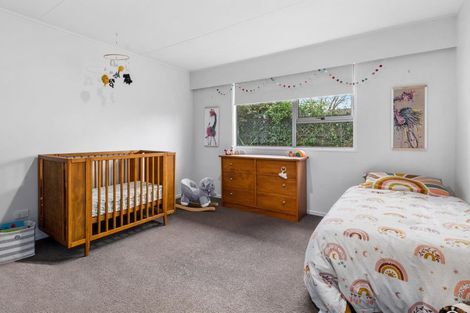 Photo of property in 4 Carter Drive, Pomare, Rotorua, 3015