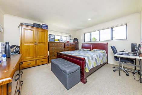 Photo of property in 5 Whitbourne Heights, Manurewa, Auckland, 2105