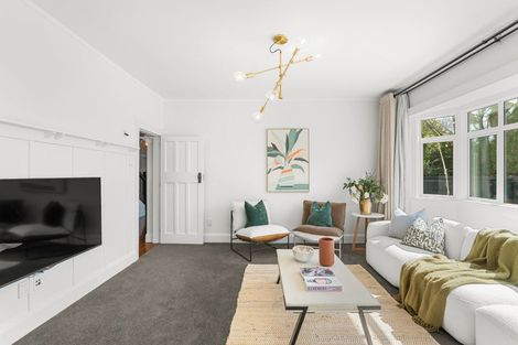 Photo of property in 16 Taylors Avenue, Bryndwr, Christchurch, 8052