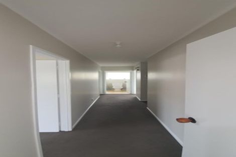 Photo of property in 1/6 Pukeko Place, Papatoetoe, Auckland, 2025