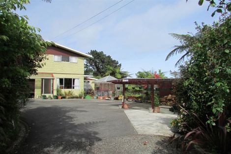 Photo of property in 20 Weenink Road, Karoro, Greymouth, 7805