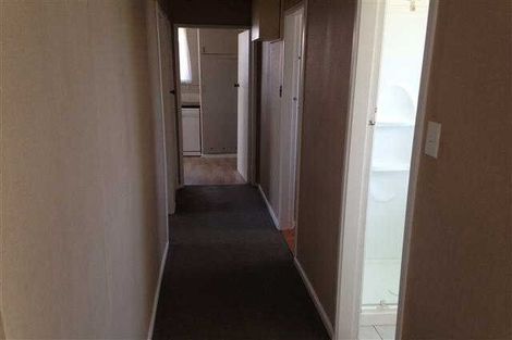 Photo of property in 1068 Heaphy Terrace, Fairfield, Hamilton, 3214