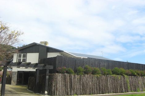 Photo of property in 59 Rosendale Avenue, Spotswood, New Plymouth, 4310