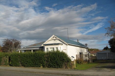 Photo of property in 12 Paisley Street, Balclutha, 9230