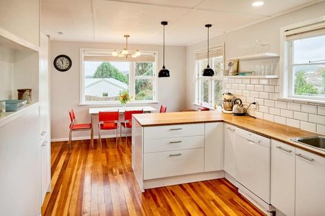 Photo of property in 23 Awatea Street, Ranui, Porirua, 5024