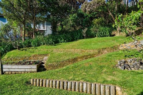 Photo of property in 20 Kiriwai Road, Paremata, Porirua, 5024