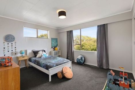 Photo of property in 51b Kebbell Grove, Epuni, Lower Hutt, 5011