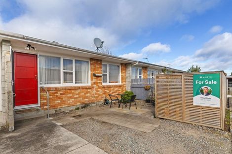 Photo of property in 1/84 Linton Street, West End, Palmerston North, 4410