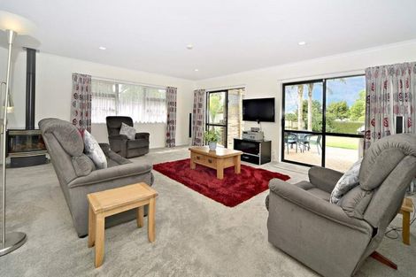 Photo of property in 105 Longford Park Drive, Takanini, 2112