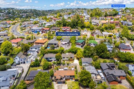 Photo of property in 2/22 Sandiacre Way, Browns Bay, Auckland, 0630