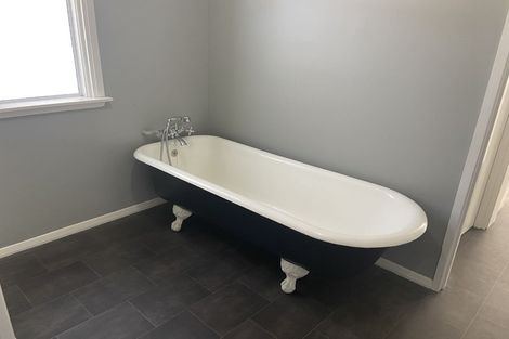 Photo of property in 33 Vagues Road, Northcote, Christchurch, 8052