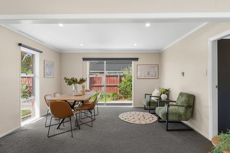 Photo of property in 21 Glenside Avenue, Ilam, Christchurch, 8041