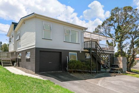 Photo of property in 4 Matai Road, Stanmore Bay, Whangaparaoa, 0932