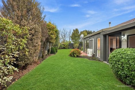 Photo of property in 72 Sarabande Avenue, Redwood, Christchurch, 8051