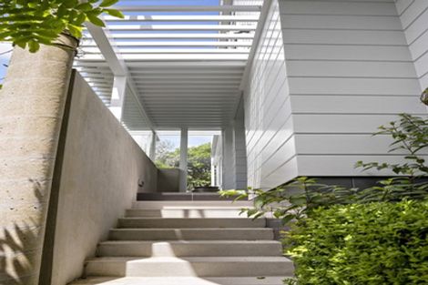 Photo of property in 15 Wadestown Road, Wadestown, Wellington, 6012