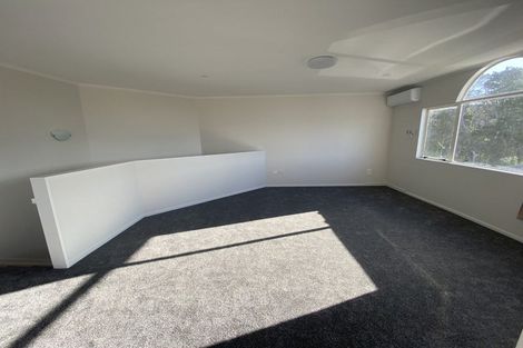Photo of property in 8 Alice Place, Hillcrest, Auckland, 0627