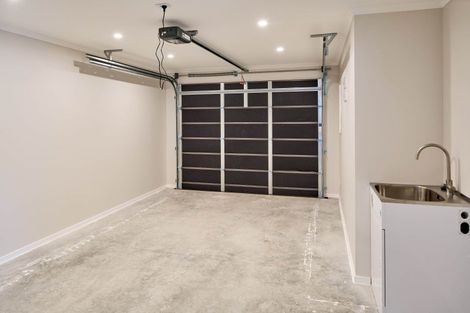 Photo of property in 15c Melrose Street, Wallaceville, Upper Hutt, 5018