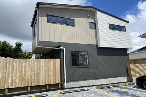 Photo of property in 5/39 Renata Crescent, Te Atatu Peninsula, Auckland, 0610