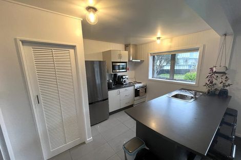 Photo of property in 24 Kaikoura Street, Maupuia, Wellington, 6022