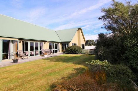 Photo of property in 12 Grove Avenue, Weston, Oamaru, 9401