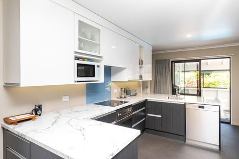 Photo of property in 38 Ngarimu Crescent, Taradale, Napier, 4112