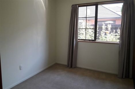 Photo of property in 2/79 Deans Avenue, Riccarton, Christchurch, 8011