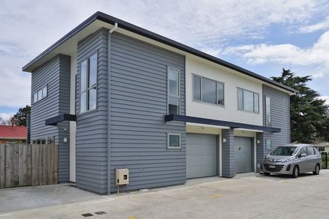 Photo of property in 2/13 Crosher Place, Silverdale, Hamilton, 3216