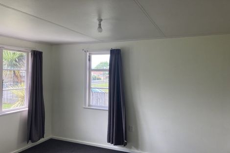 Photo of property in 39 Sare Crescent, Fairfield, Hamilton, 3214