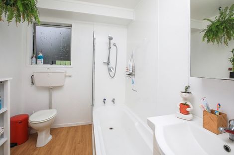 Photo of property in 15 Exeter Street, Glenview, Hamilton, 3206