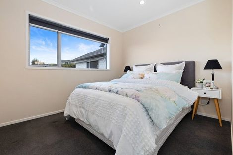 Photo of property in 108a Paparata Road, Bombay, 2675