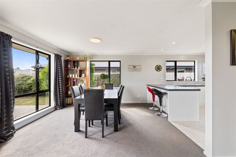 Photo of property in 15f Marlowe Place, Rolleston, 7614