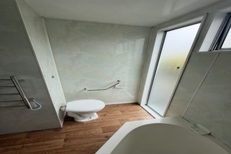 Photo of property in 8 Nyoli Street, Northcote, Christchurch, 8052