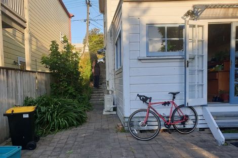 Photo of property in 10 Daniell Street, Newtown, Wellington, 6021