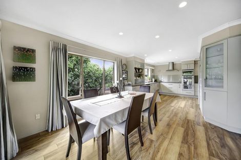 Photo of property in 55 Ray Small Drive, Pahurehure, Papakura, 2113