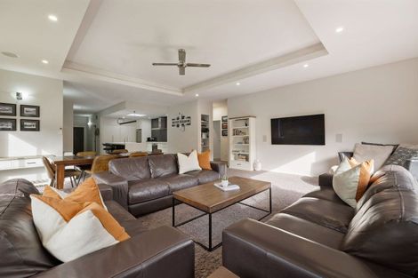 Photo of property in 2 Innes Place, Arrowtown, 9302
