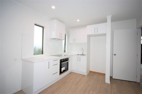 Photo of property in 2 Pohutukawa Place, Ellerslie, Auckland, 1051