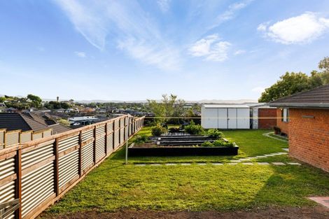 Photo of property in 19 Castleton Way, Flagstaff, Hamilton, 3210