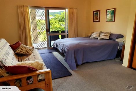 Photo of property in 12 Matai Place, Waikawa, Picton, 7220