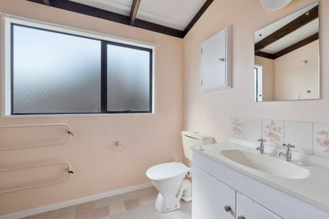 Photo of property in 108 Hunter Crescent, Wanaka, 9305