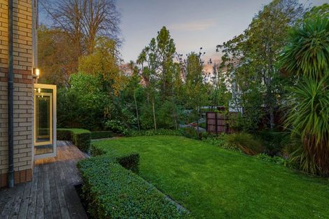 Photo of property in 32 Wai-iti Terrace, Burnside, Christchurch, 8052