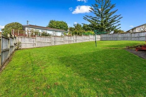 Photo of property in 5 Spinella Drive, Bayview, Auckland, 0629