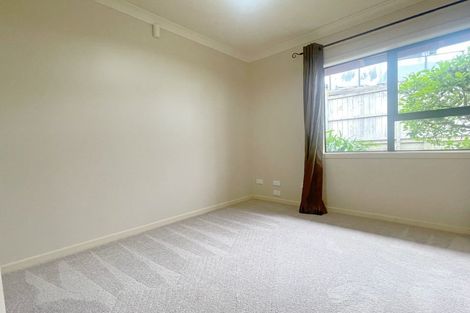Photo of property in 16a George Laurenson Lane, Mount Roskill, Auckland, 1041