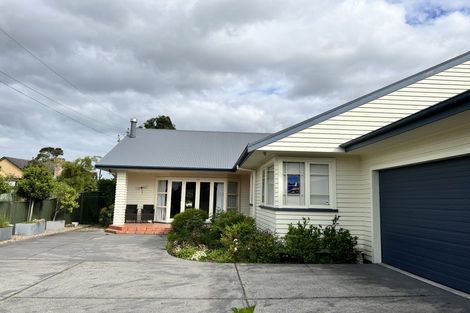 Photo of property in 44 Braid Road, St Andrews, Hamilton, 3200