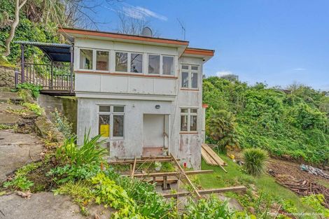 Photo of property in 3 Onslow Road, Bluff Hill, Napier, 4110